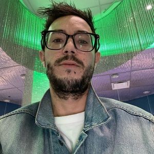 Meet your Posher, James